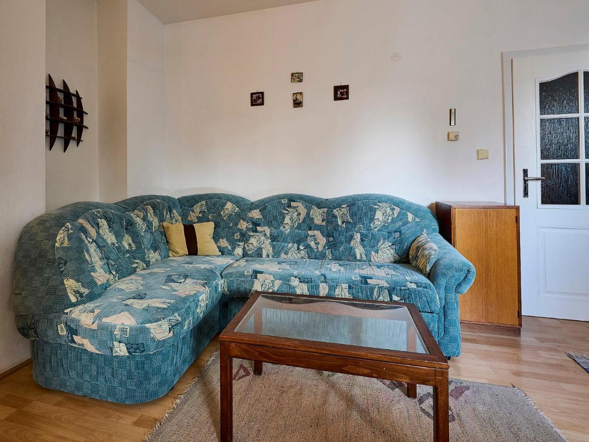 הַרָכוֹב Apartment Klondajk - Hra120 By Interhome מראה חיצוני תמונה
